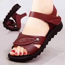 Ladies Leather Footwear